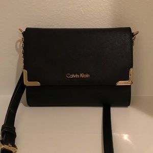 Calvin Klein Crossbody